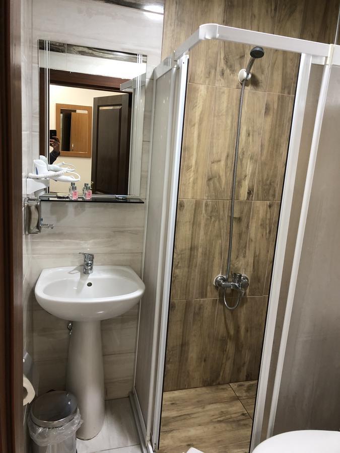 Gulistan Hotel Zara Екстер'єр фото